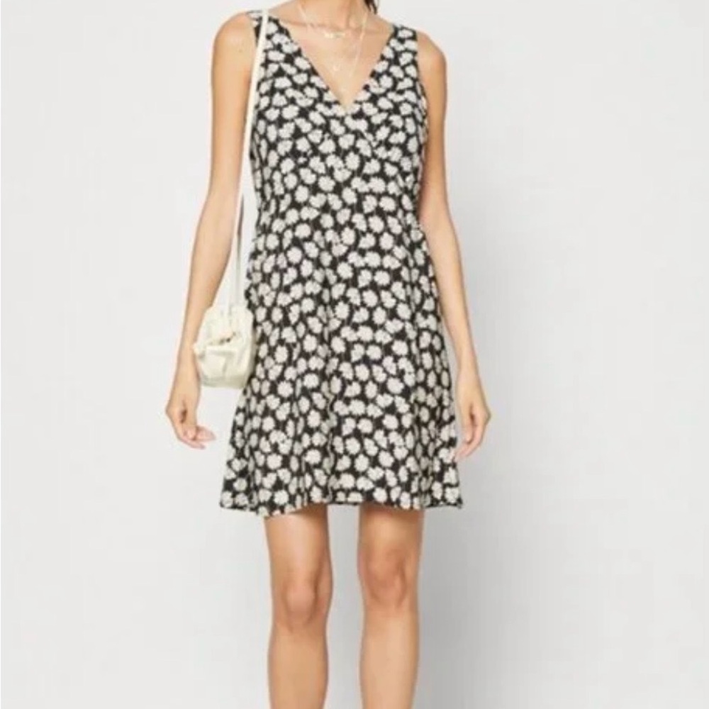 GAP Black and White Floral Mini Dress
